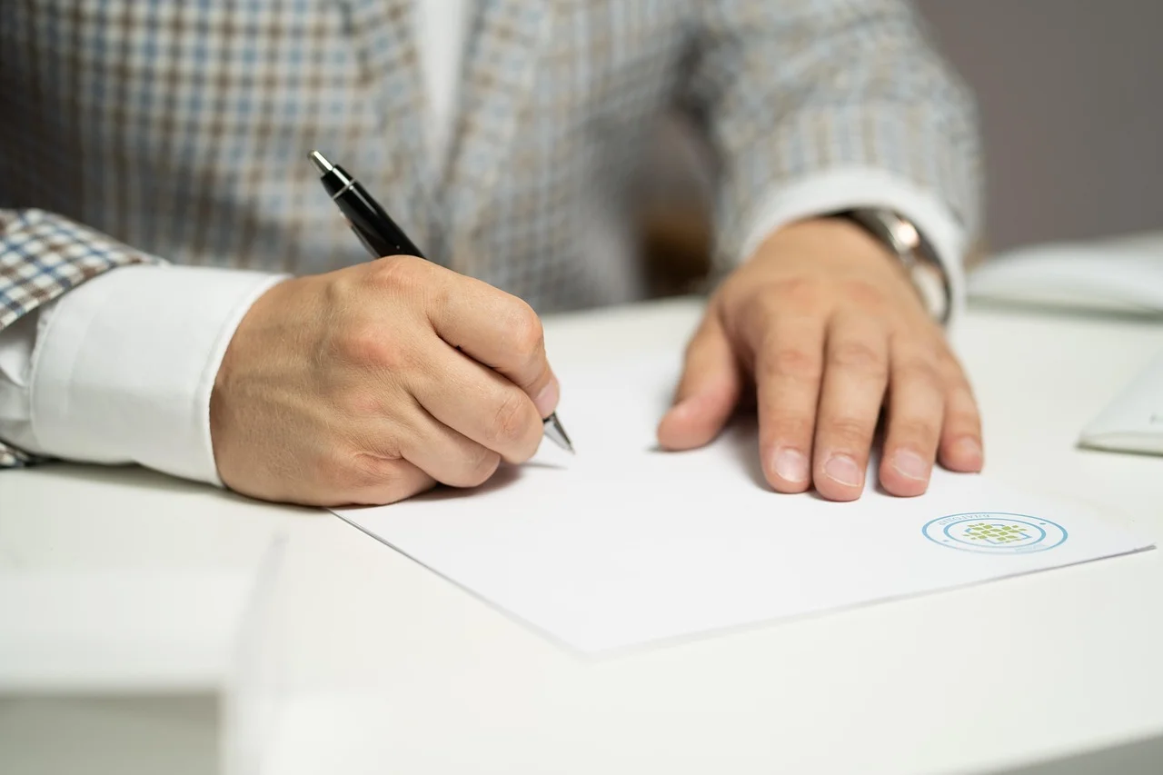 Comprendre où envoyer votre arrêt de travail : le guide ultime pour les salariés